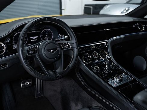 Used 2020 Bentley Continental GT V8 AWD/4WD image 47