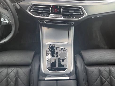 Used 2023 BMW X5 xDrive40i w/ Premium Package AWD/4WD image 26