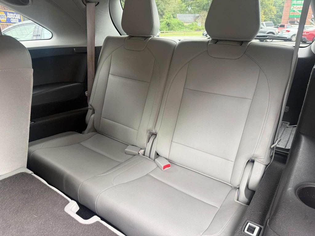 Used 2014 Acura MDX w/ Technology Package FWD image 32