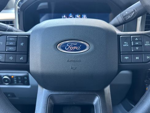 New 2026 Ford F250 XLT w/ XLT Premium Package AWD/4WD image 22