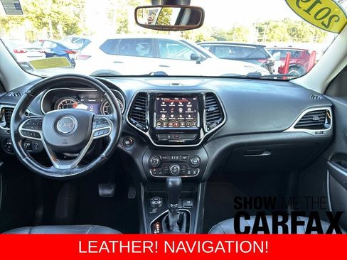 Used 2019 Jeep Cherokee Limited AWD/4WD image 21