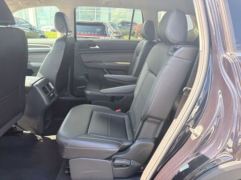 Certified 2023 Volkswagen Atlas SE w/ Black Wheel Package AWD/4WD image 29