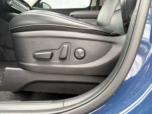 Used 2025 Kia Telluride S image 28