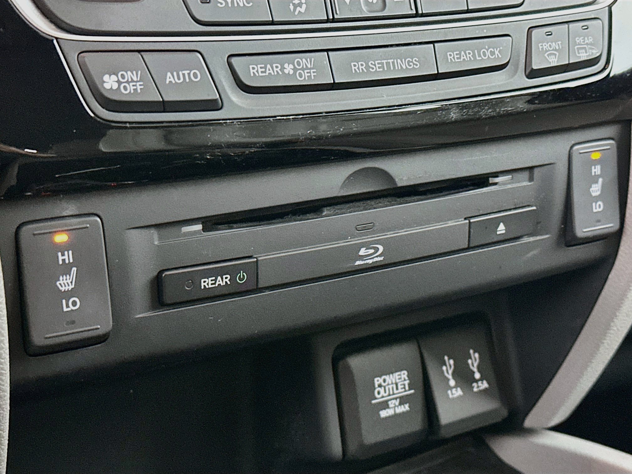 Used 2016 Honda Pilot Touring image 26