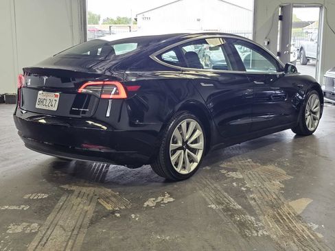 Used 2018 Tesla Model 3 AWD/4WD image 4