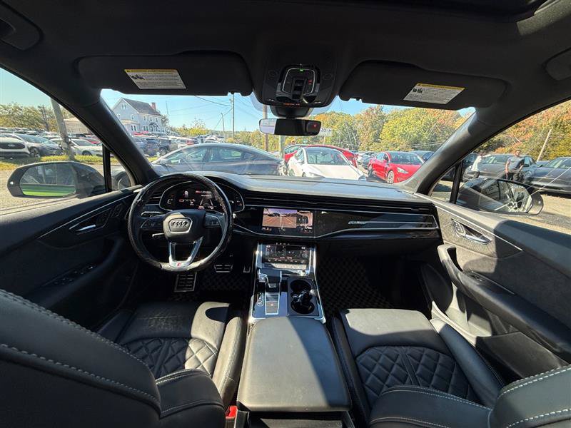 Used 2021 Audi SQ7 Premium Plus w/ Driver Assistance Package AWD/4WD image 18