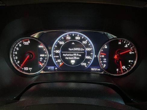 Used 2022 Chevrolet Blazer RS image 28