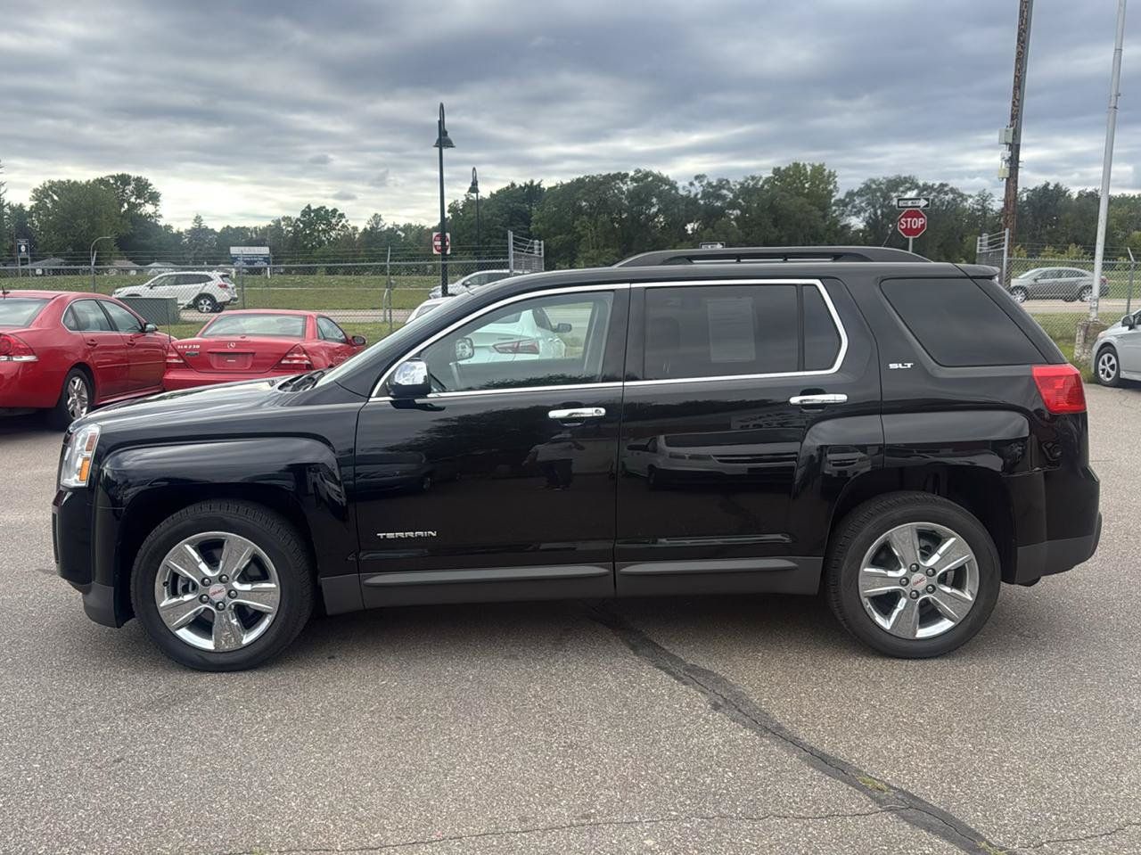 Used 2014 GMC Terrain SLT w/ Chrome Appearance Package AWD/4WD image 8