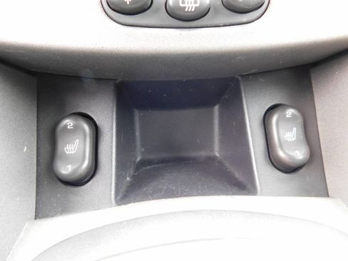 Used 2005 Saturn Vue AWD V6 w/ Comfort Pkg image 13