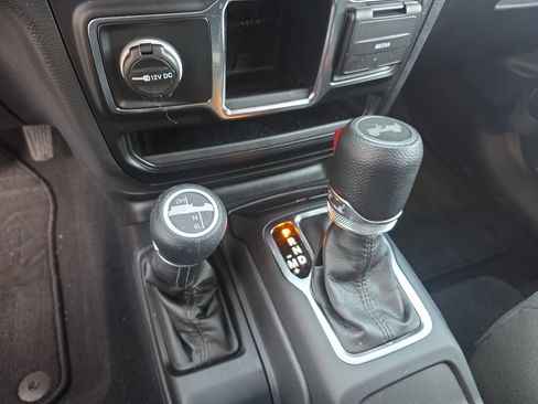 Used 2023 Jeep Wrangler Sport image 24