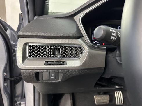 Used 2026 Acura Integra A-Spec FWD image 16