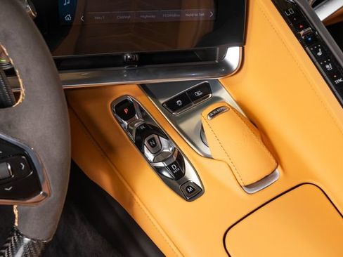 Used 2025 Chevrolet Corvette Z06 RWD image 28