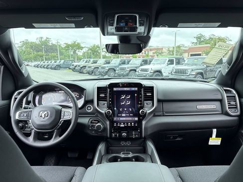 New 2026 RAM 1500 Big Horn AWD/4WD image 29