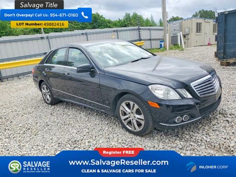 Used 2011 Mercedes-Benz E 350 4MATIC Sedan image 5