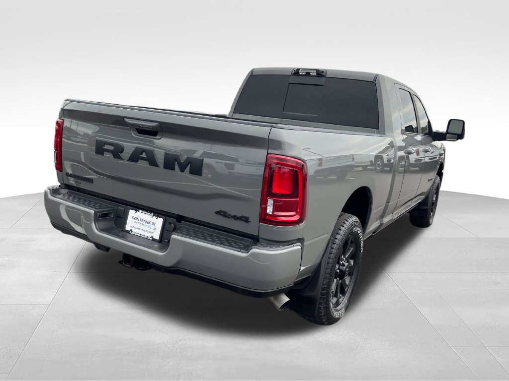 Used 2026 RAM 2500 Laramie AWD/4WD image 5
