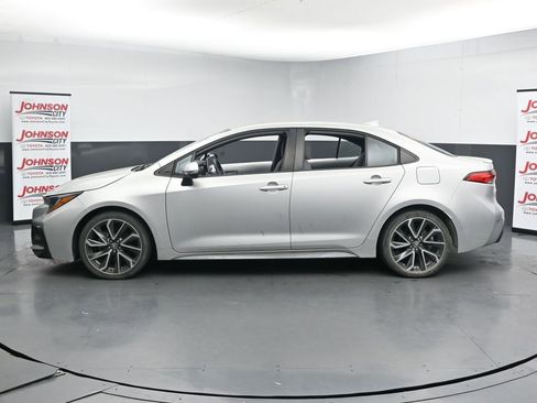 Used 2021 Toyota Corolla SE FWD image 5