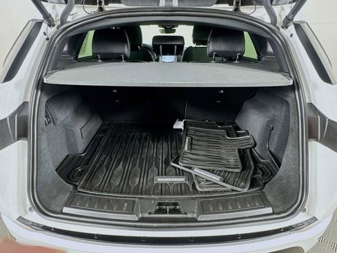 Used 2025 Land Rover Range Rover Evoque S image 26