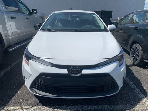 Used 2024 Toyota Corolla LE FWD image 6