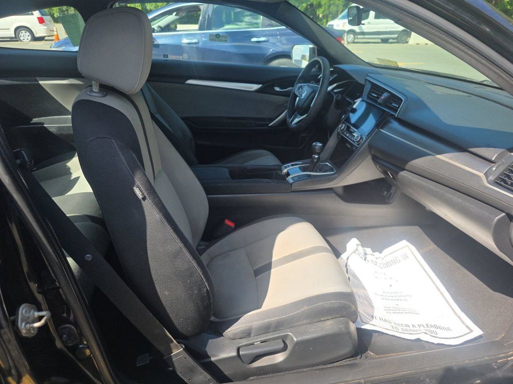 Used 2017 Honda Civic EX-T image 7