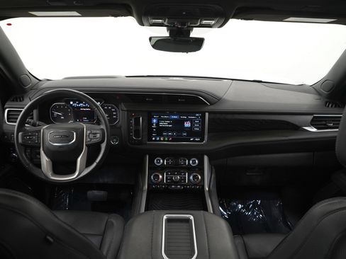 Used 2021 GMC Yukon Denali w/ Denali Ultimate Package image 15
