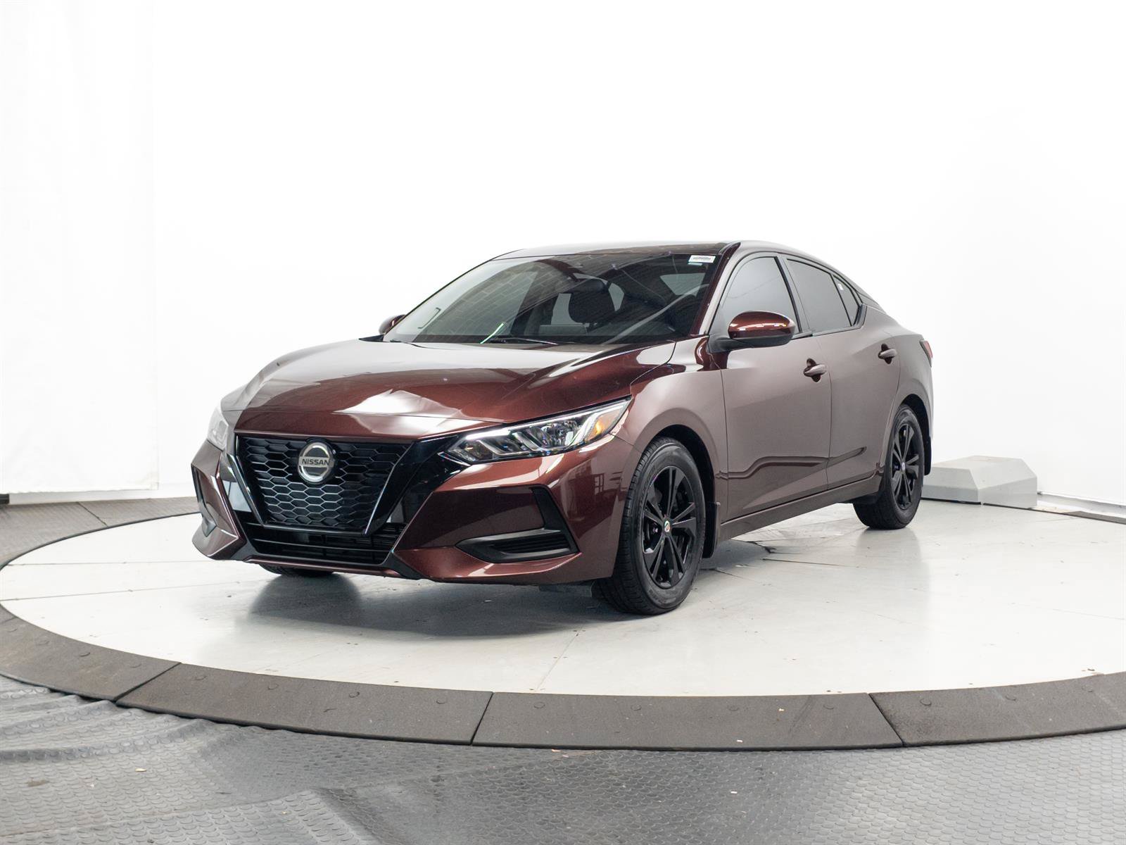 Used 2023 Nissan Sentra SV FWD image 3