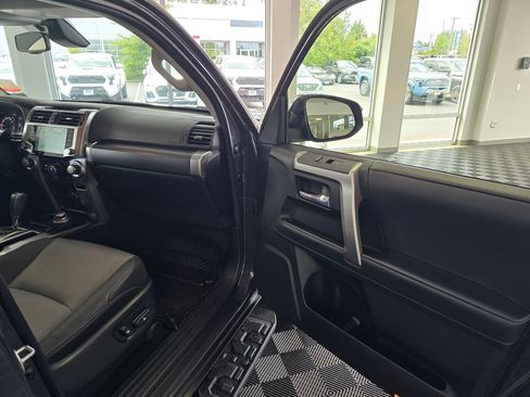 Certified 2024 Toyota 4Runner SR5 Premium w/ Moonroof Package AWD/4WD image 43