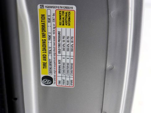 Used 2017 Chevrolet Express 2500 LS image 34