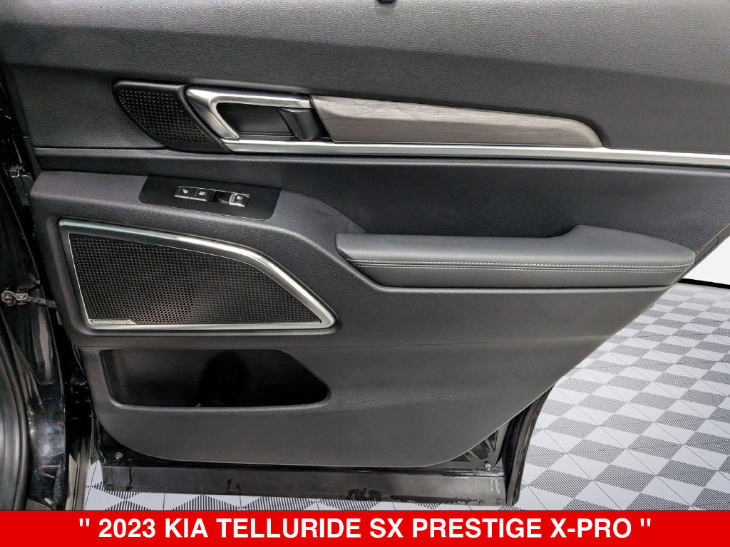 Used 2023 Kia Telluride SX Prestige X-Pro AWD/4WD image 32