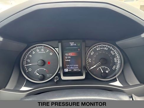 Used 2019 Toyota Tacoma TRD Off-Road image 20