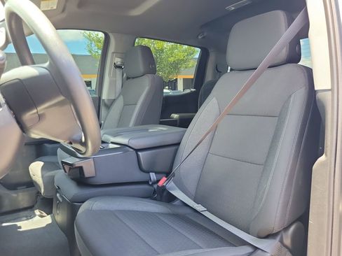 Used 2025 Chevrolet Silverado 1500 Custom AWD/4WD image 19