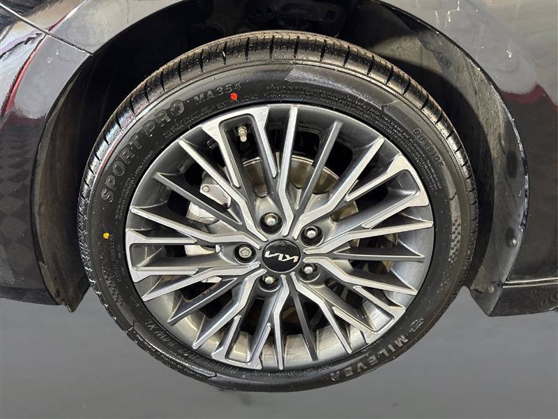 Used 2022 Kia Forte GT-Line FWD image 22