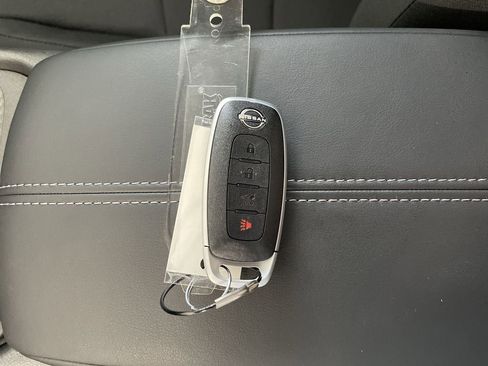 Certified 2025 Nissan Sentra S image 27