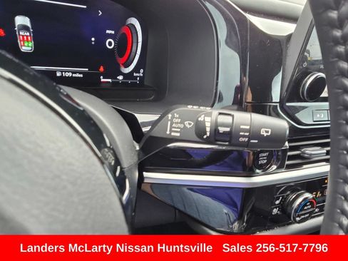 Used 2025 Nissan Pathfinder Platinum w/ Cargo Package FWD image 25