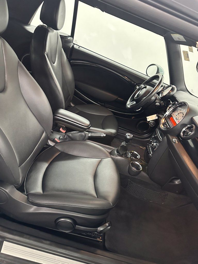 Used 2014 MINI Cooper Convertible FWD image 28