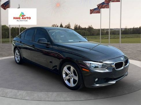 Used 2014 BMW 328i xDrive Sedan image 3