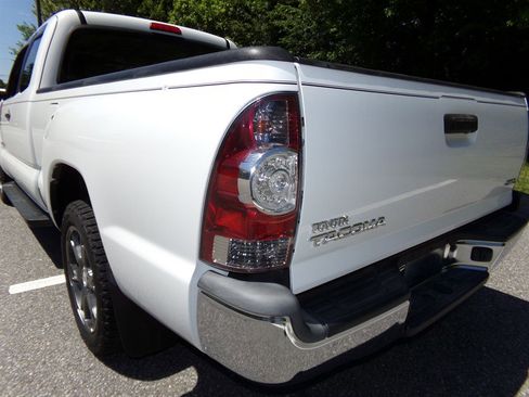 Used 2013 Toyota Tacoma 2WD Access Cab w/ SR5 Pkg image 8