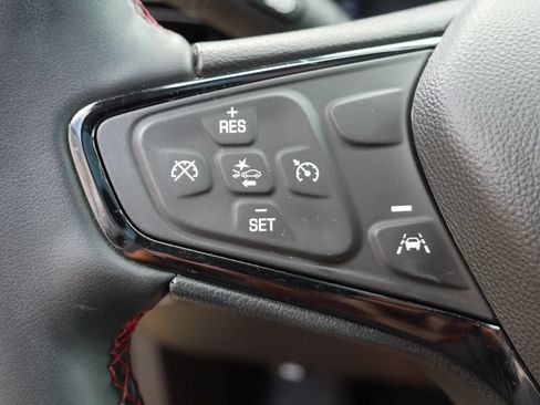 Used 2024 Chevrolet Equinox RS AWD/4WD image 10