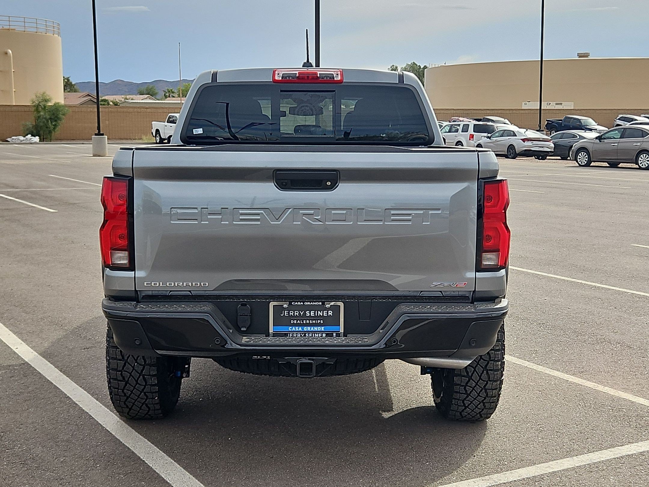New 2026 Chevrolet Colorado ZR2 w/ Technology Package AWD/4WD image 10