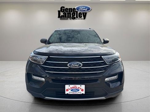 Used 2023 Ford Explorer XLT w/ Equipment Group 202A image 2