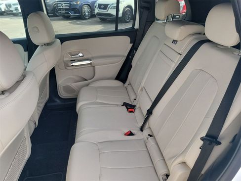 New 2025 Mercedes-Benz GLB 250 GLB 250 image 13