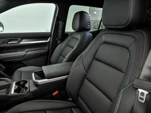 New 2026 GMC Terrain Elevation w/ Elevation Premium Package image 7
