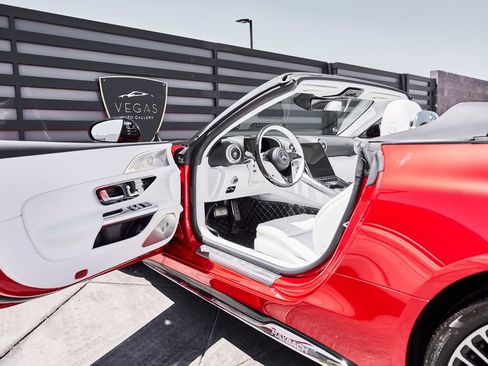 Used 2026 Mercedes-Benz Maybach SL 680 image 32