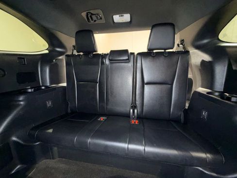 Used 2023 Toyota Highlander XSE AWD/4WD image 23