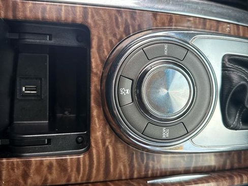 Used 2017 Nissan Armada SL RWD image 29