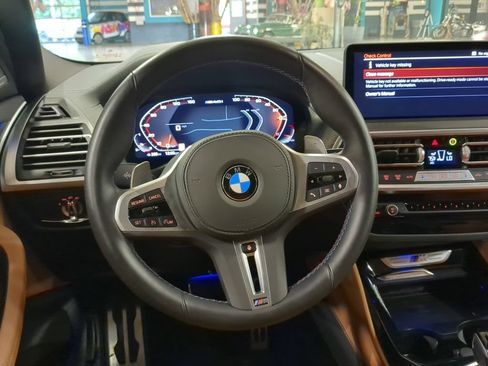 Used 2025 BMW X4 M40i w/ Premium Package AWD/4WD image 2