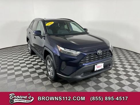 Used 2022 Toyota RAV4 XLE w/ Convenience Package AWD/4WD image 1