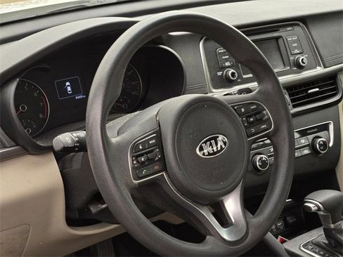 Used 2016 Kia Optima LX image 10