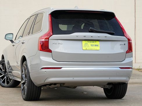 Used 2025 Volvo XC90 B6 Plus AWD/4WD image 6