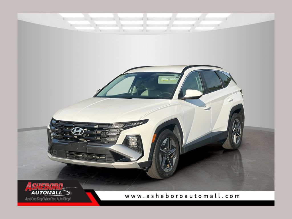 Used 2025 Hyundai Tucson SEL FWD image 1