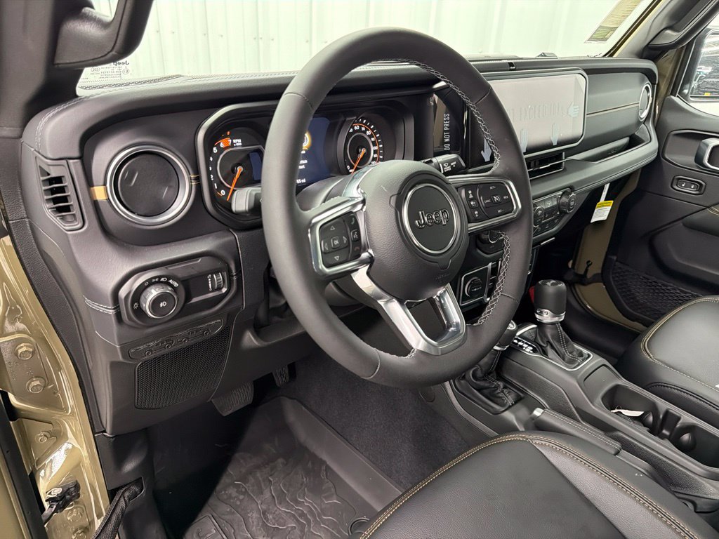 New 2026 Jeep Wrangler Unlimited Sahara AWD/4WD image 16